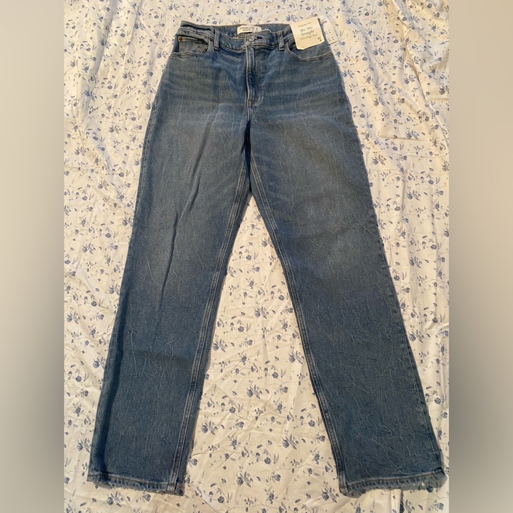 Abercrombie jeans